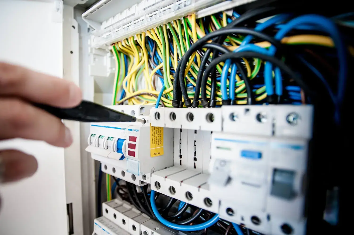 The history of Faber E-Tec - from domestic installations to the production of compact stations